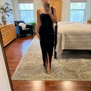 Australian Brand Ever New one shoulder dress. Navy. Front slit detail. Size 0